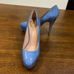 VINCE CAMUTO 8.5 heels